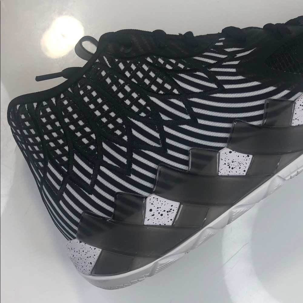 Puma x Lamelo Sneakers Men's Size 14 Black Ball MB.01 50th Rare Reserve Stripes - Picture 10 of 16
